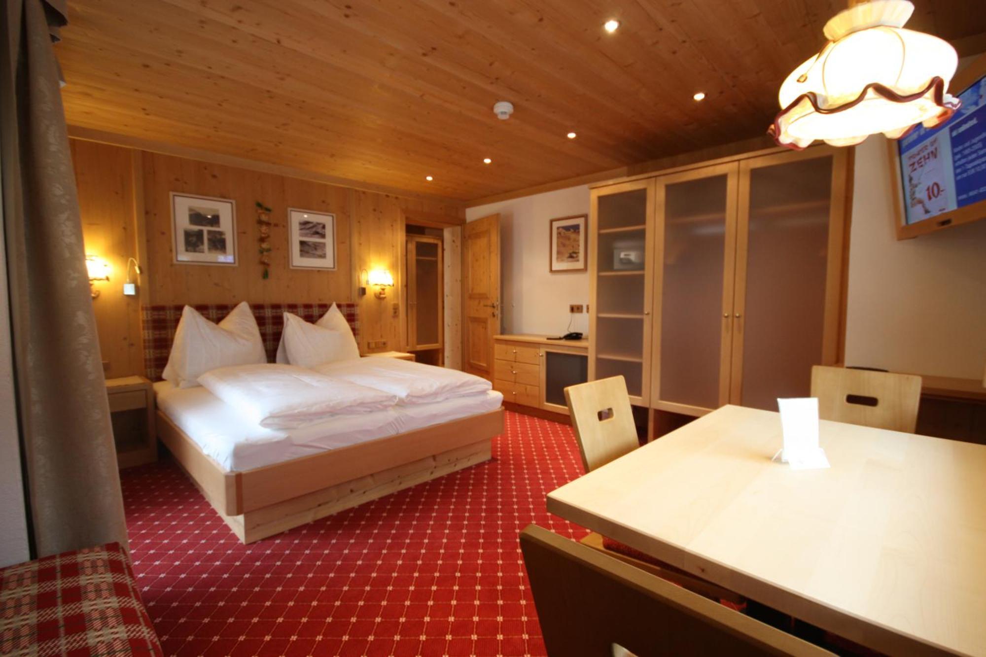 Talheimer Grias Di & Hoamat Since 1958 Inklusive Therme Tauern & Jokercard 3* Saalbach-Hinterglemm